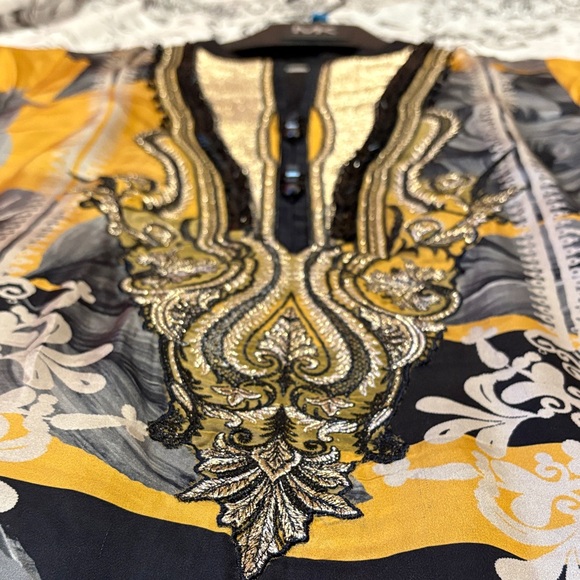 Sapphire Black and Gold Patterned Tunic suite - Picture 6 of 8